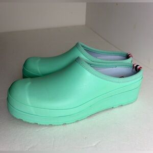 HUNTER Original Play Clog Wild Mint - Size 8